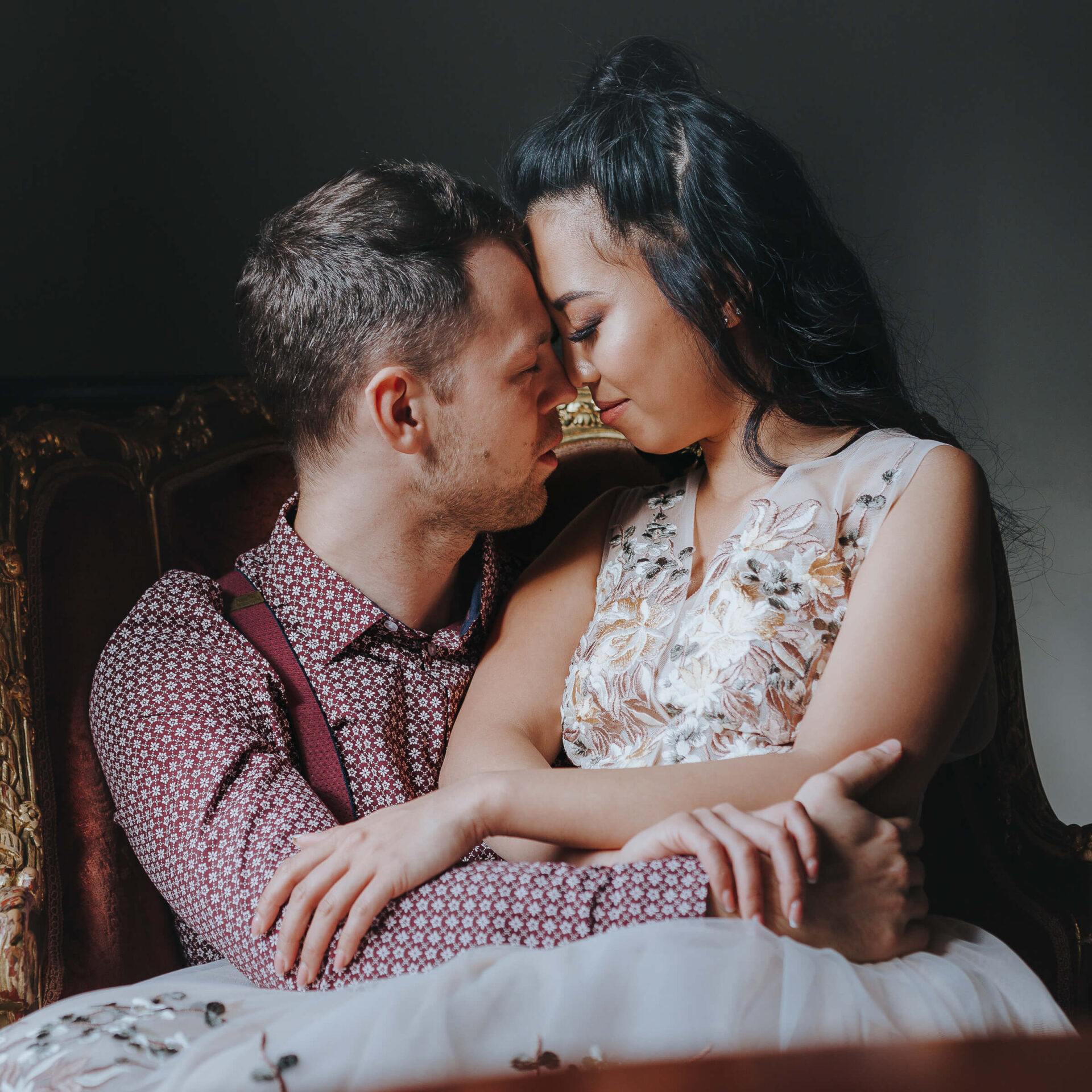 reportaz slubu cywilnego zdjęcia dla pary na ślubie cywilnym